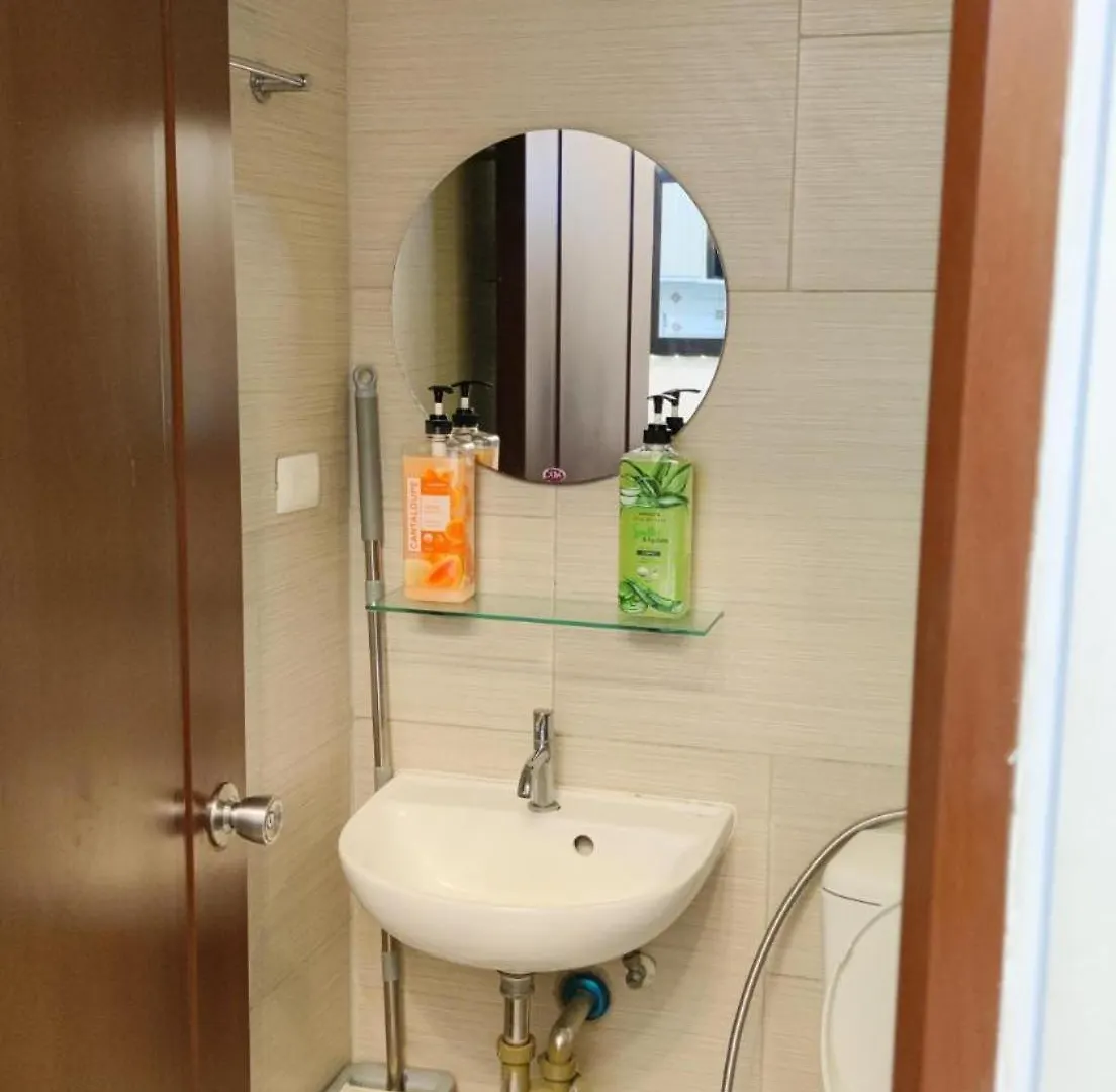 Cozy Studio Unit With Netflix In Alabang Manila Philippines